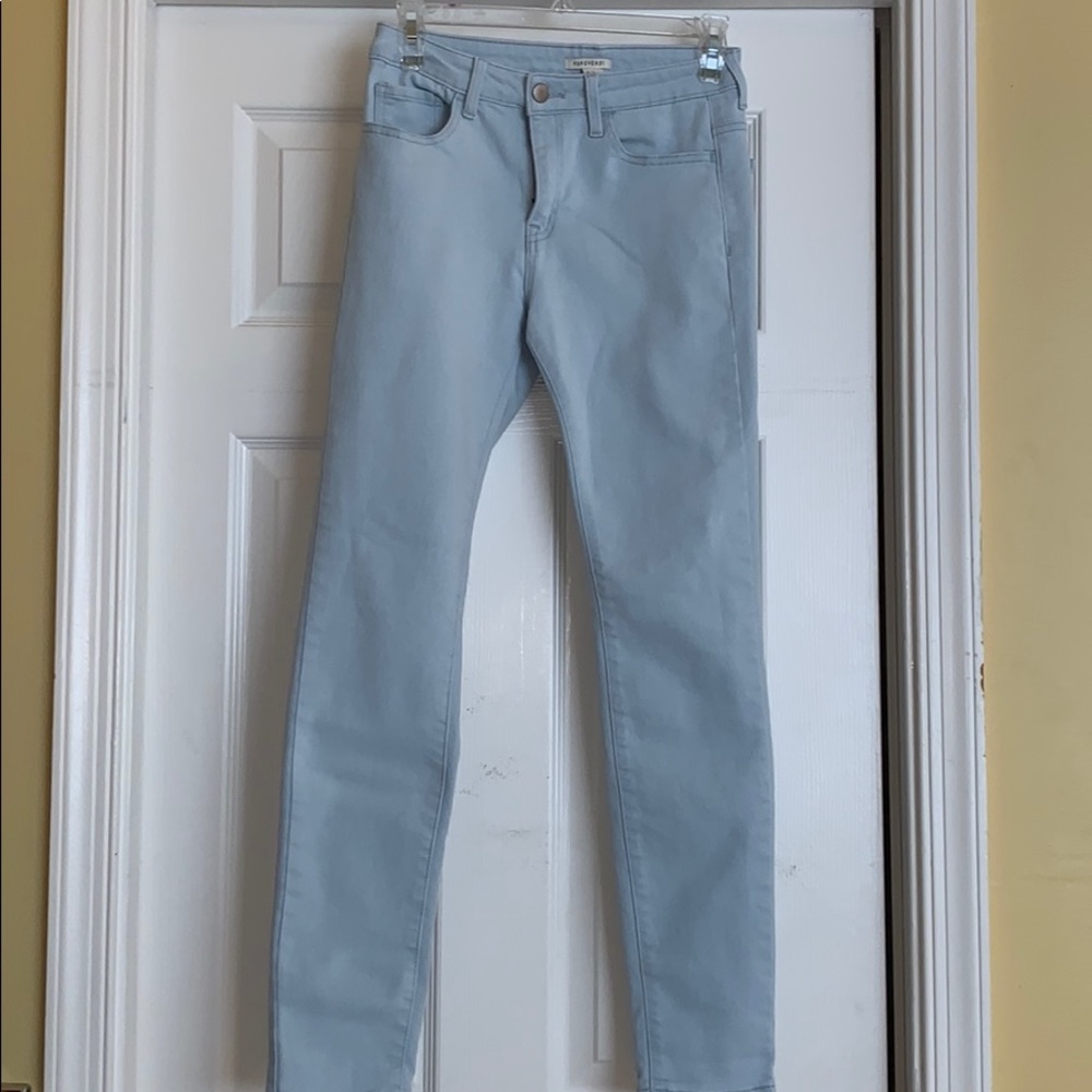 Forever 21 light blue skinny jeans SZ 27